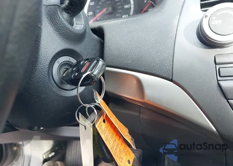 2012 Honda Accord 2.4 Lx z USA, uszkodzony, nr VIN 1HGCP2F3XCA000187